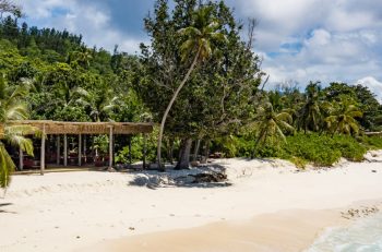 The World's Most Exclusive Beach In Seychelles__8