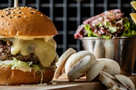 Burger & Lobster - The Frenchie