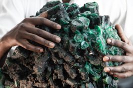 37,555g Emerald Cluster__1