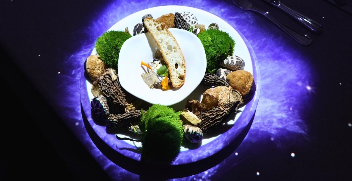 Magic Table Andaz Palm__2
